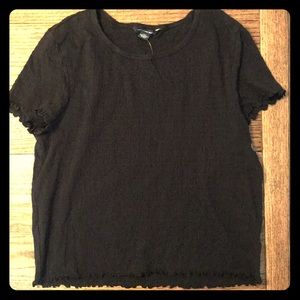 American Eagle lettuce edge baby tee